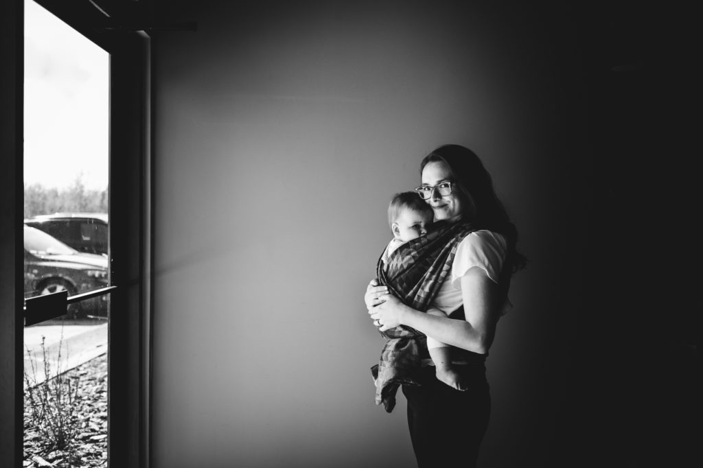 Baby wearing photography. Gorgeous baby wrap. 6 month old baby photos by Fiddle Leaf Photography