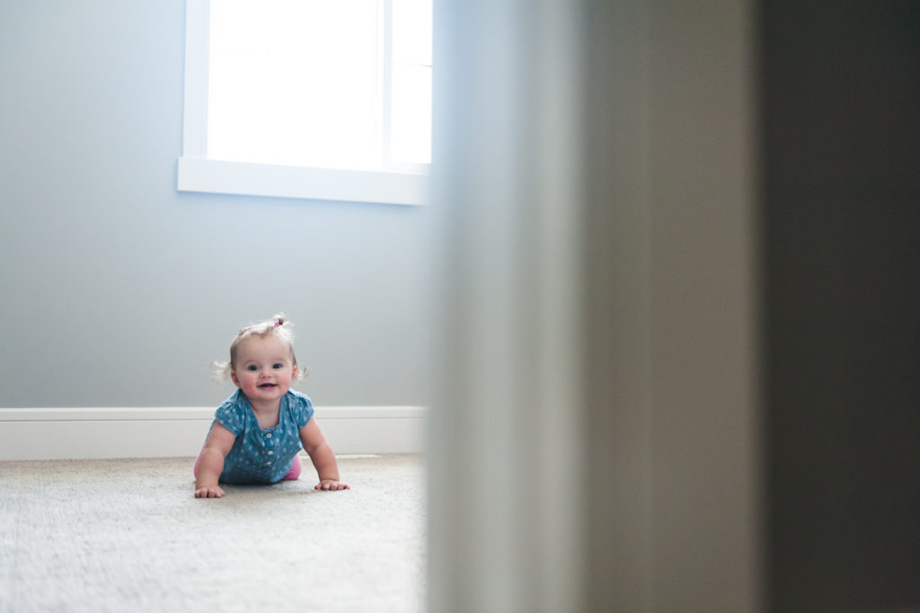 Ideas of a 6 month photo session. Lifestyle baby photography by Edmonton Photographer Fiddle Leaf Photography