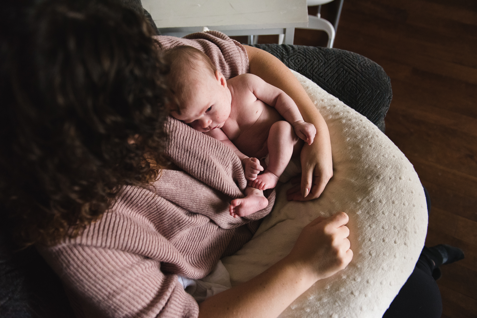 best-casual-newborn-photos-edmonton