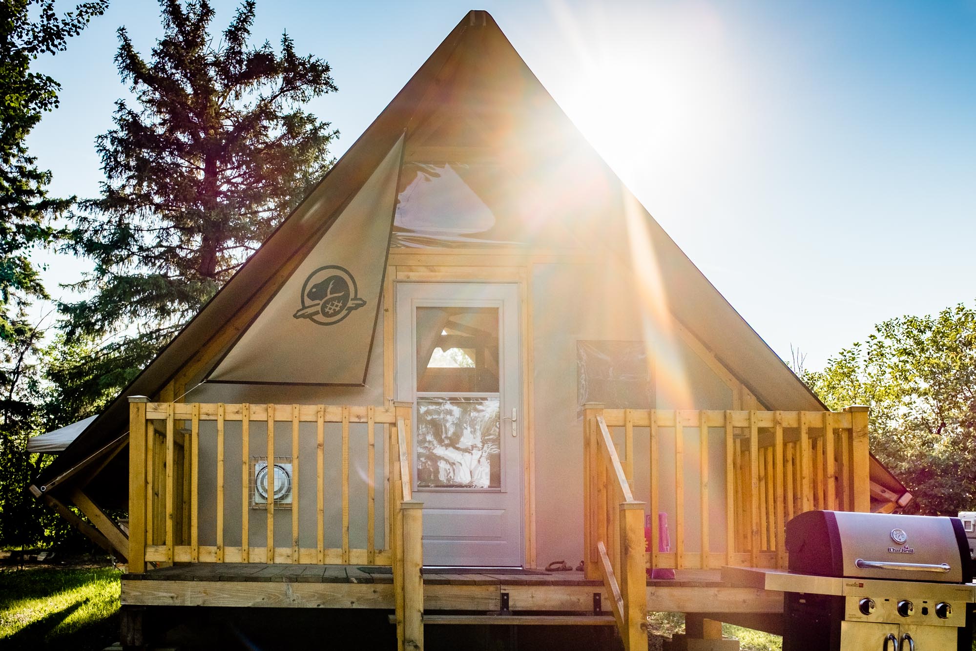 An outside view of the Otentik at Elk Island National Park