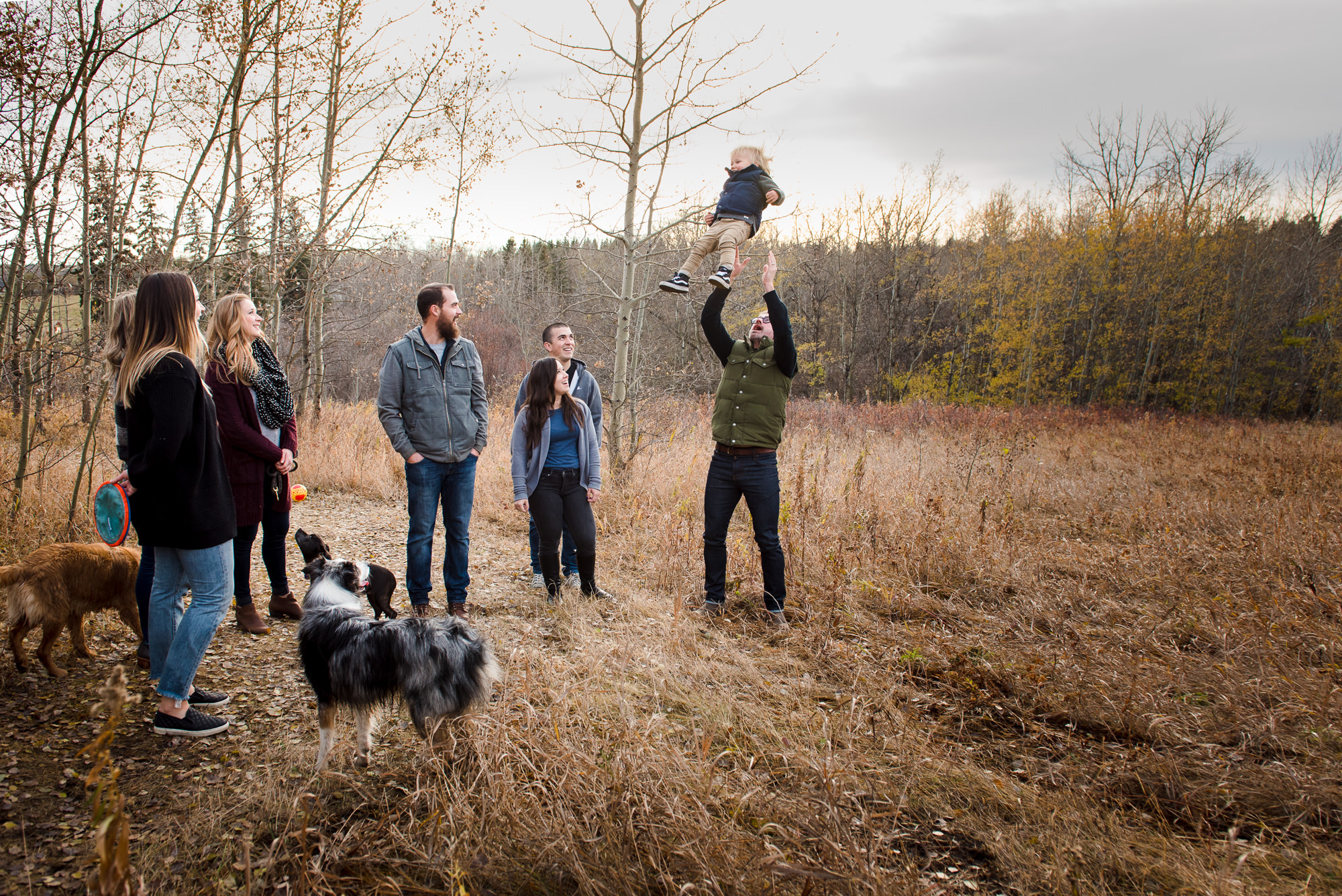 An extended lifestyle family photo session in Sherwood Park, Alberta